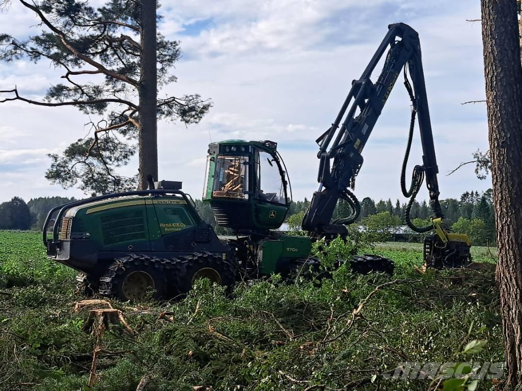 John Deere 1170G Harvesterid