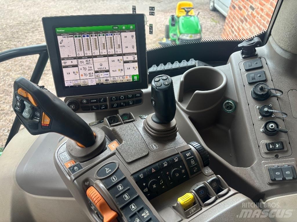 John Deere 6130 R Traktorid