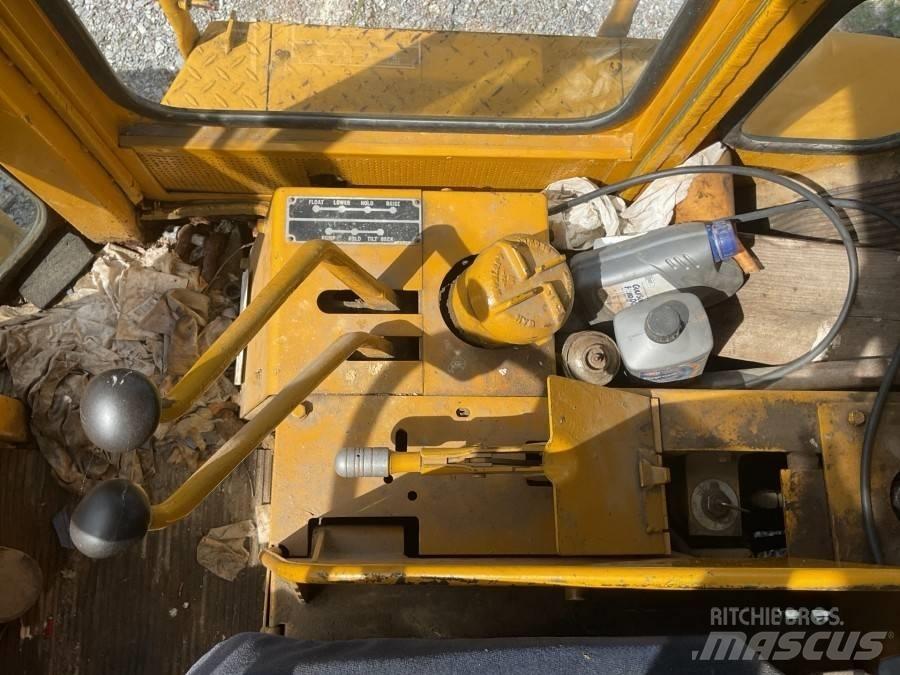 CAT 950 C Rataslaadurid