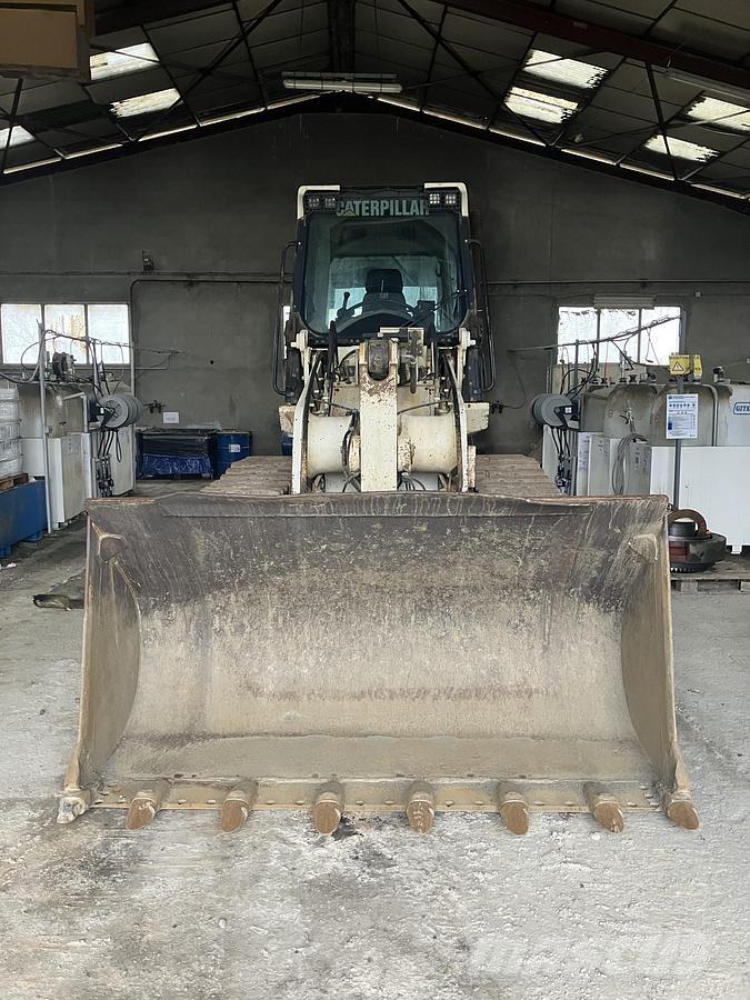 CAT 963D Roomiklaadurid