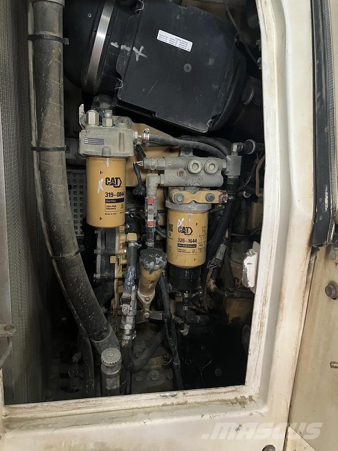 CAT 963D Roomiklaadurid