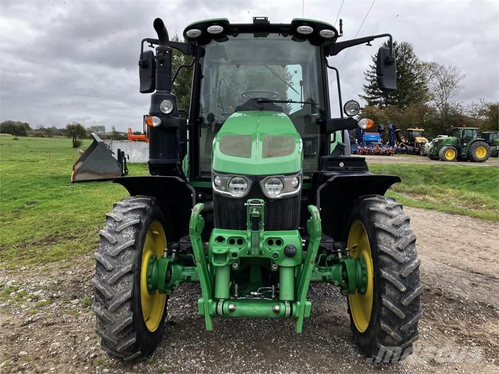 John Deere 6120M Traktorid