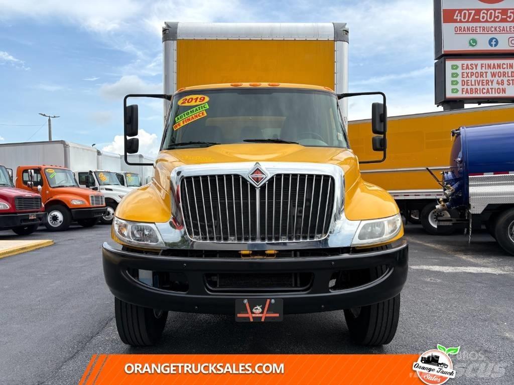 International 4300 Furgoonautod