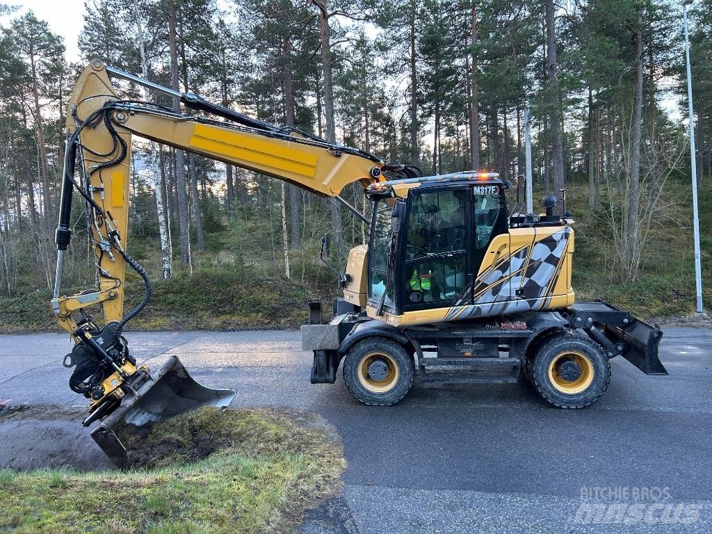 CAT M 317F Ratasekskavaatorid