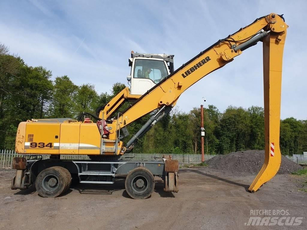 Liebherr A 934 C Materjalikäitlusmasinad