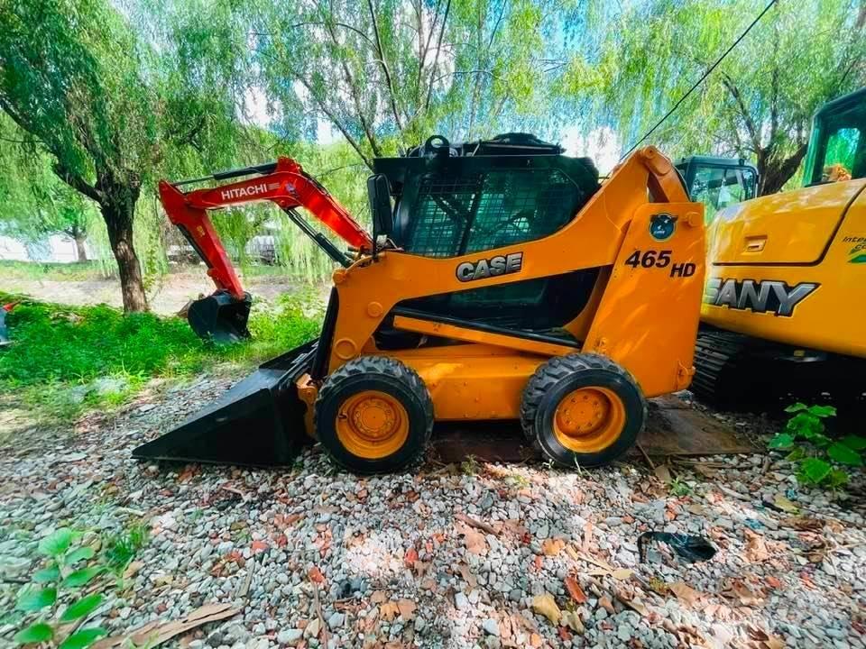 CASE 465 HD Kompaktlaadurid