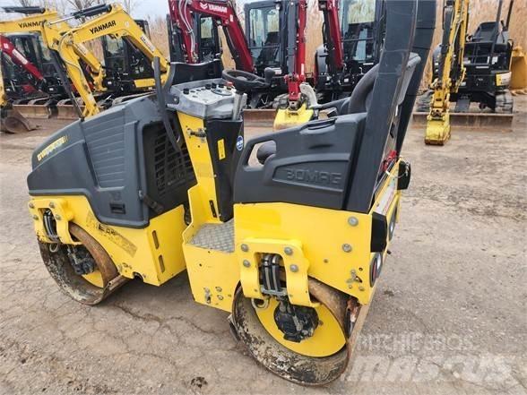 Bomag BW90AD-5 Ühe trumliga rullid
