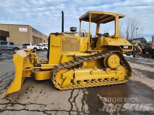 CAT D6M XL Buldooserid