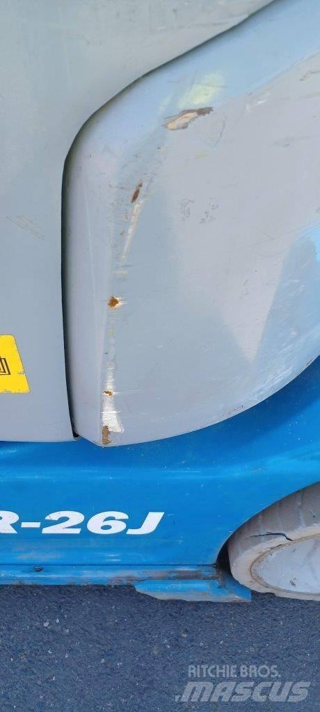 GENIE GR26J Vertikaalsed mast tõstukid