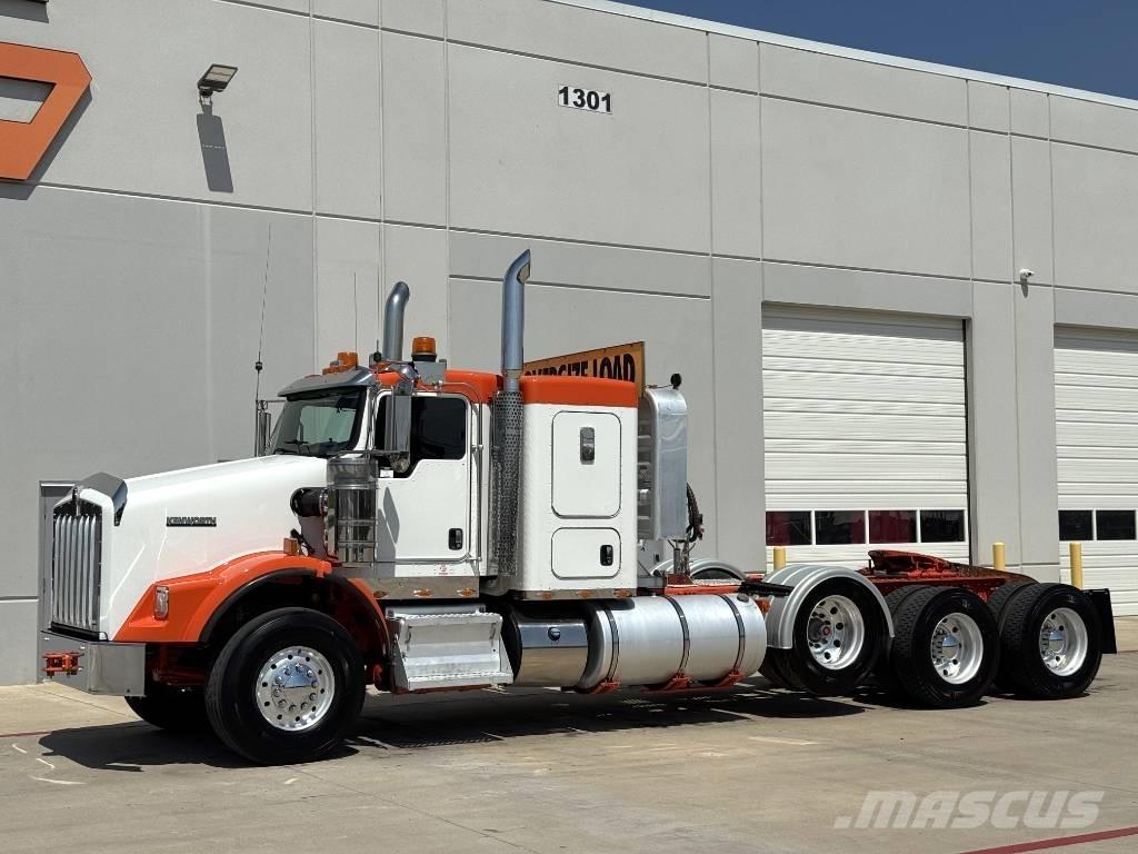 Kenworth T800 Sadulveokid