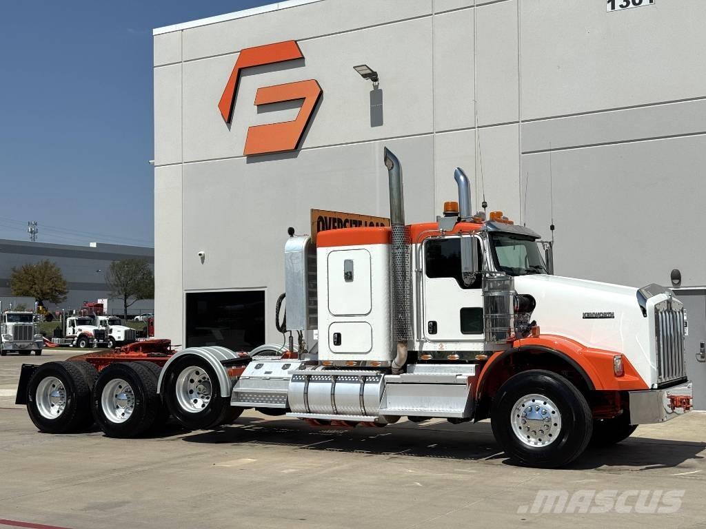 Kenworth T800 Sadulveokid