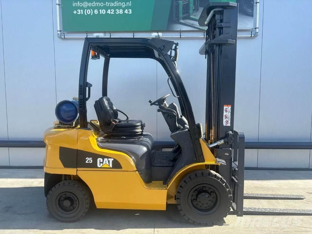 CAT GP25N Heftruck Gaasitõstukid