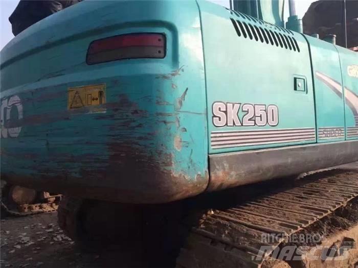 Kobelco SK 250-8 Roomikekskavaatorid