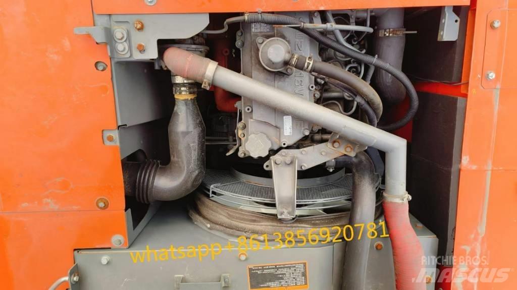 Hitachi ZX 200 Roomikekskavaatorid