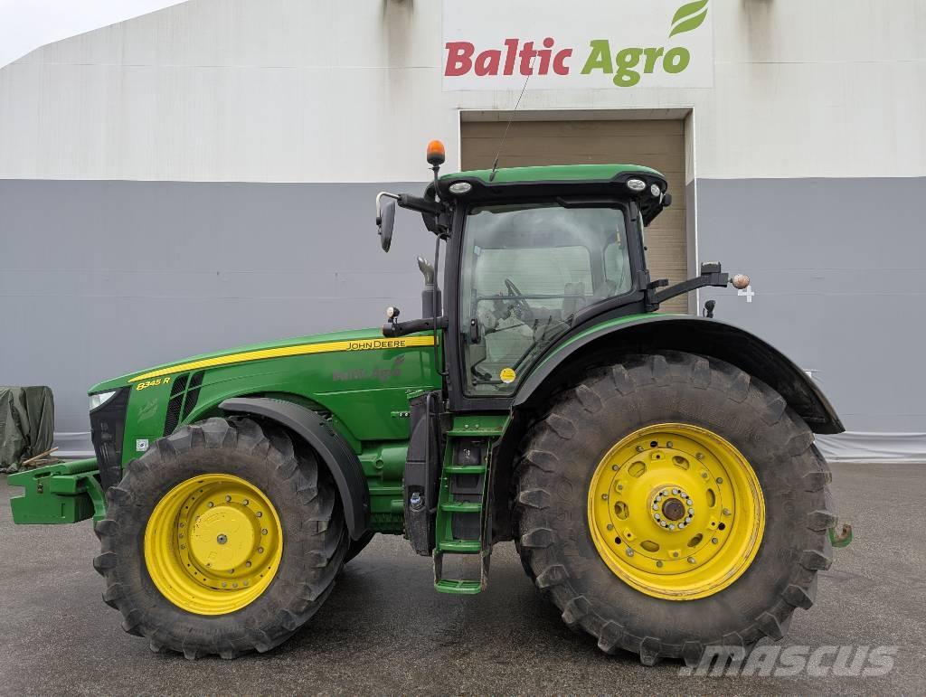 John Deere 8345 R Traktorid