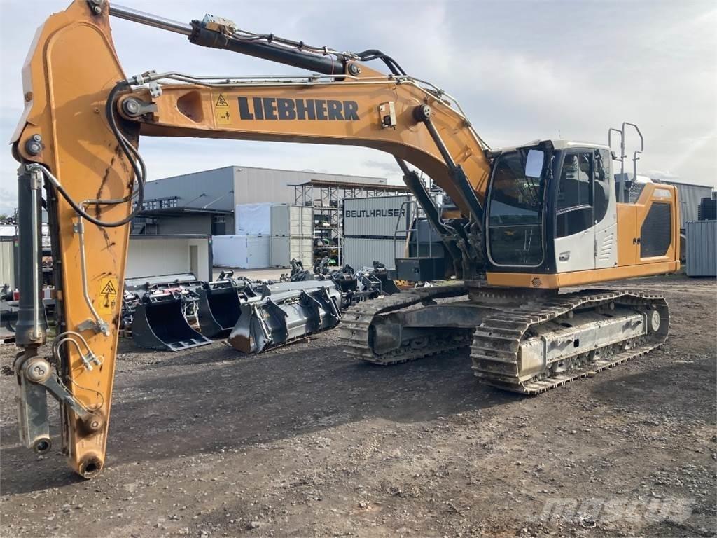 Liebherr R926 Roomikekskavaatorid