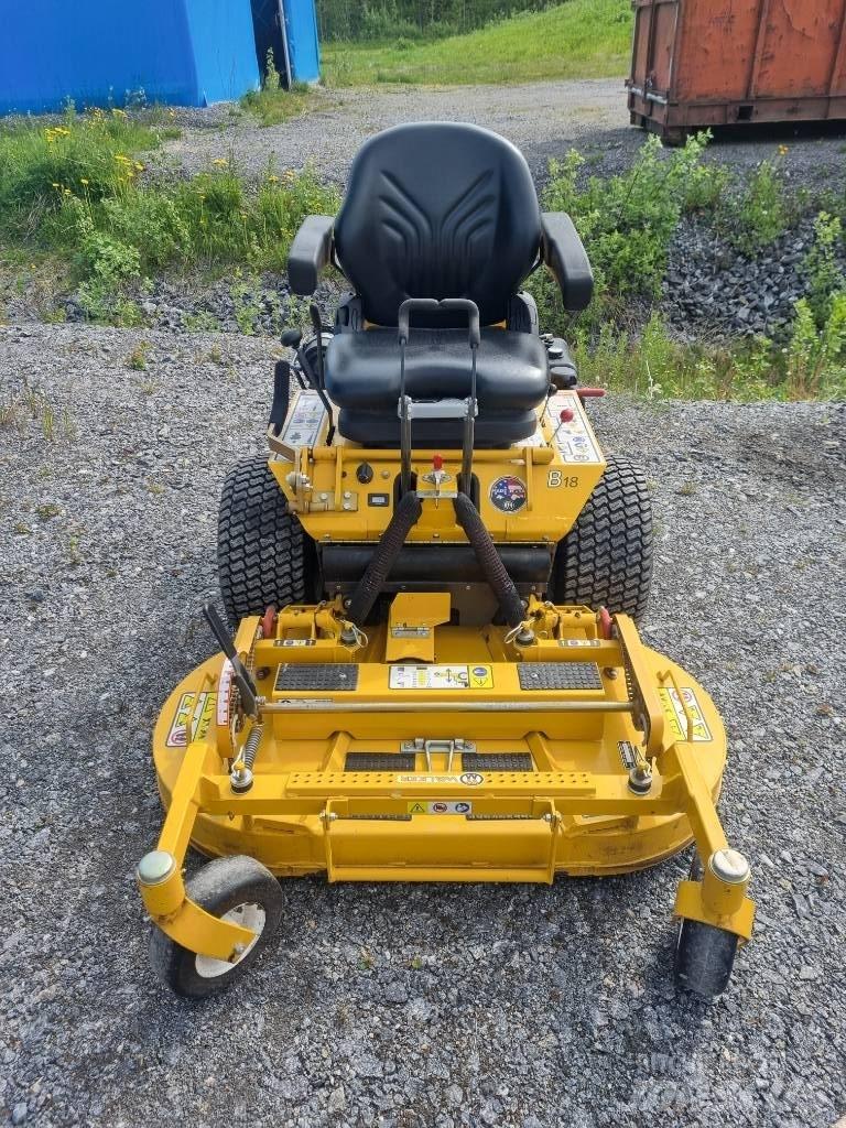 Walker B18 Murutraktorid