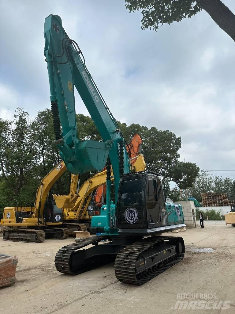 Kobelco SK 200 Roomikekskavaatorid