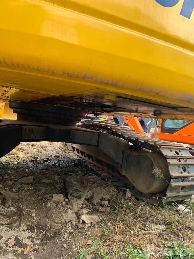 Komatsu PC 240 Roomikekskavaatorid