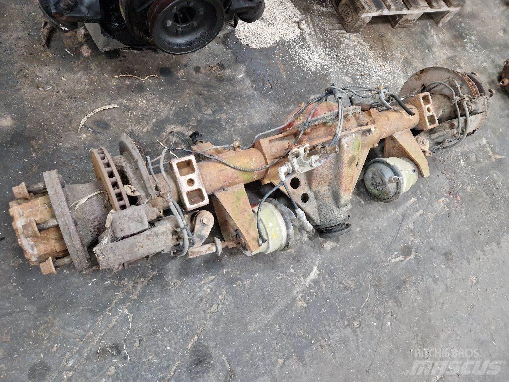 Iveco ML75E15 Sillad