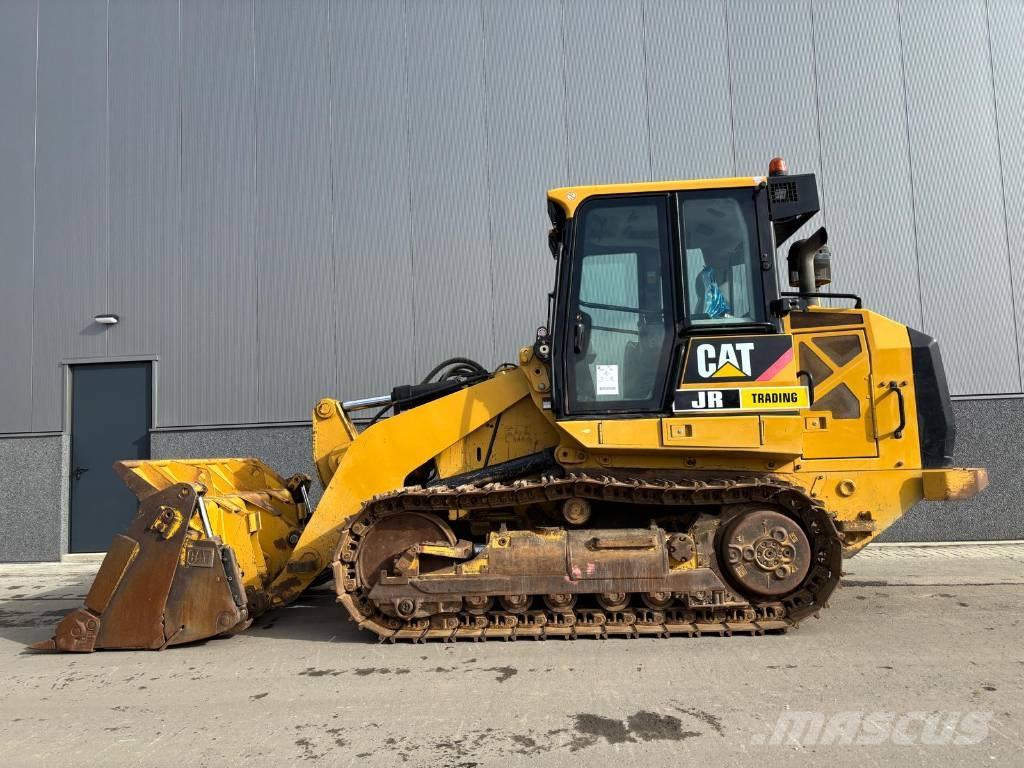 CAT 953 D Roomiklaadurid