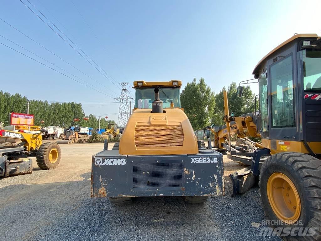 XCMG SX233JE Ühe trumliga rullid