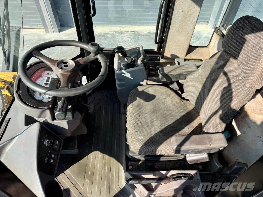 CAT 924 G Rataslaadurid