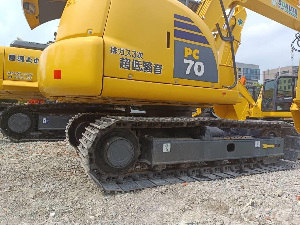Komatsu PC 70-8 Roomikekskavaatorid