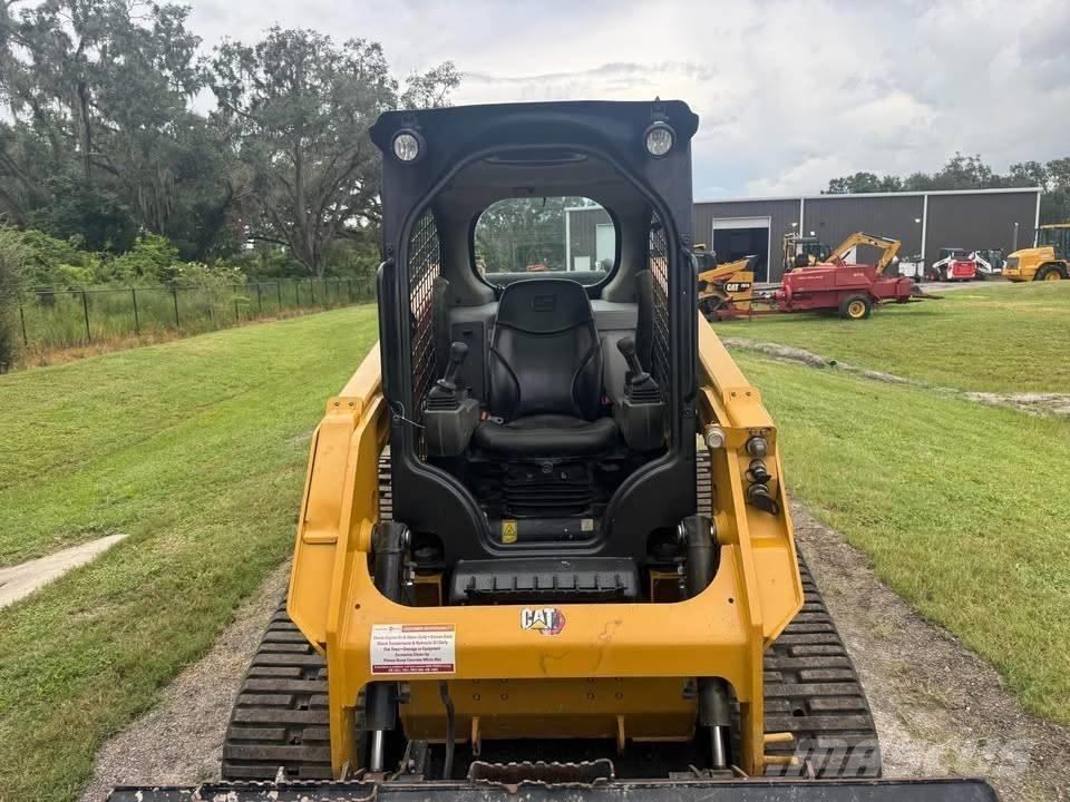CAT 249 D3 Kompaktlaadurid