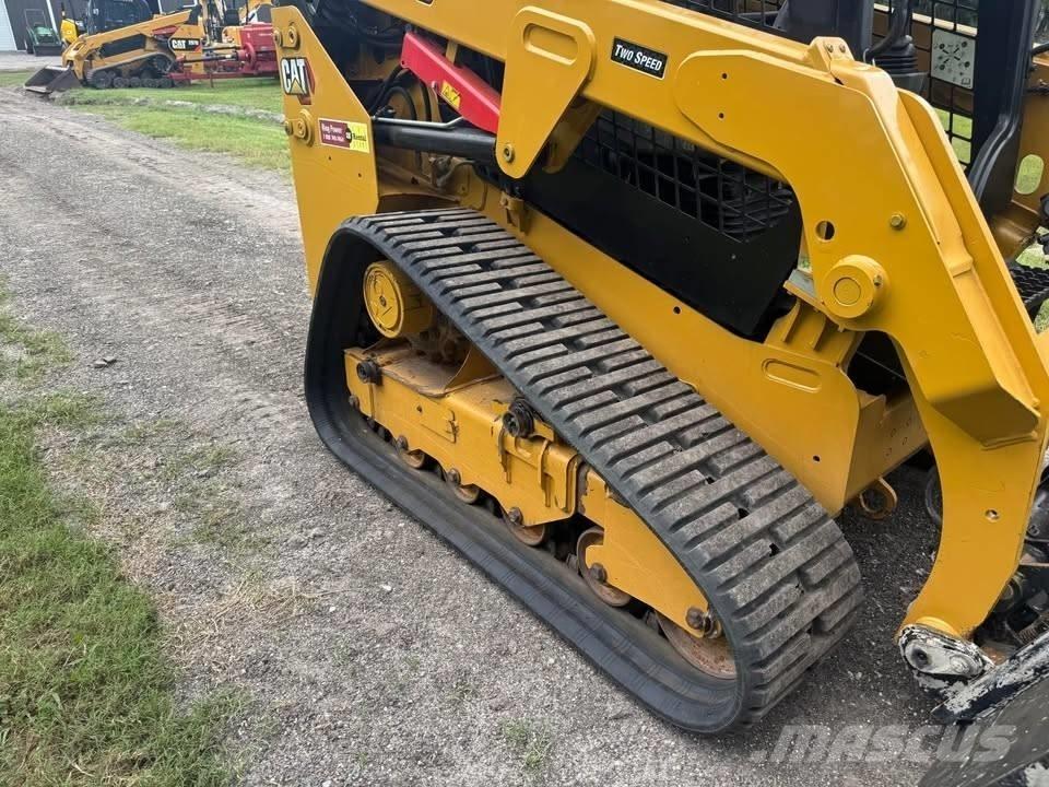 CAT 249 D3 Kompaktlaadurid