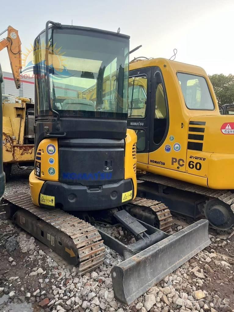 Komatsu PC 30 MR Miniekskavaatorid < 7 t