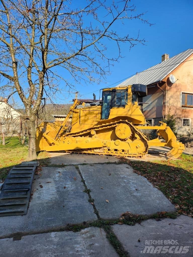 CAT D 6 R II Buldooserid