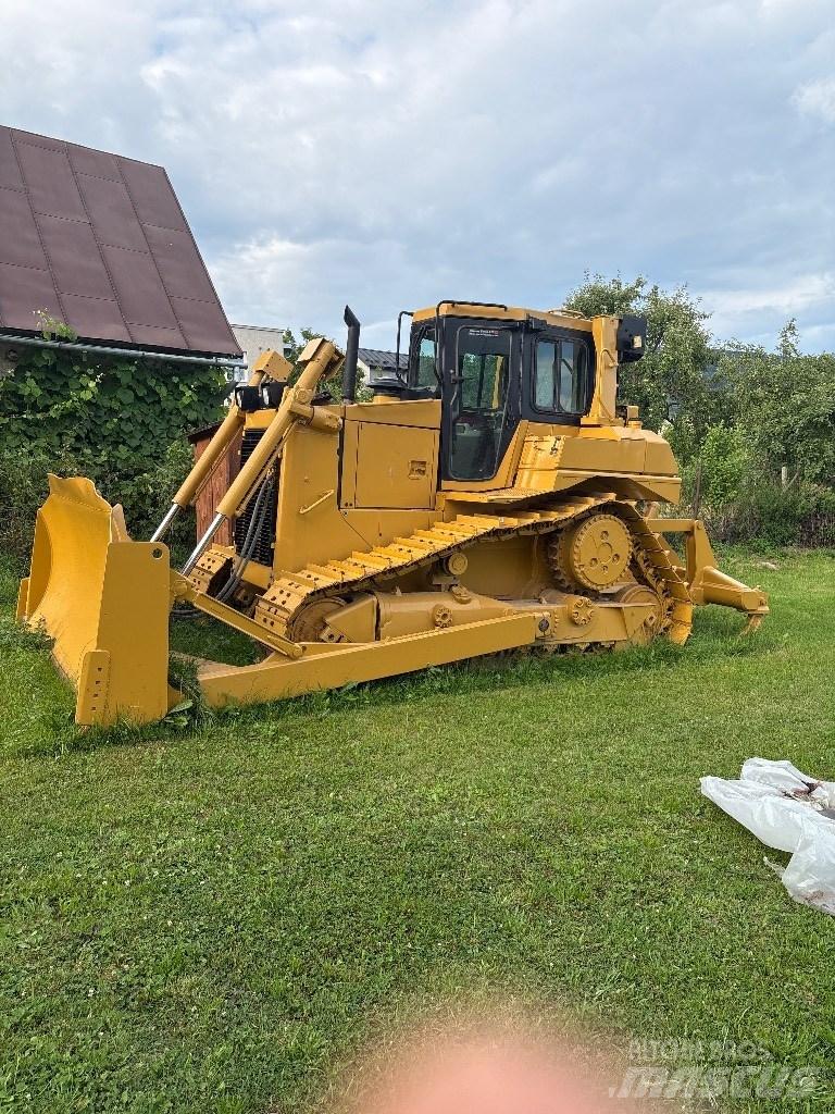 CAT D 6 R II Buldooserid