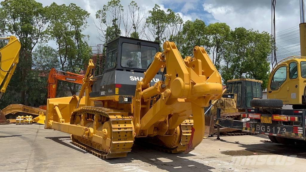 Shantui SD 32 D Buldooserid