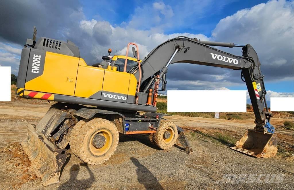 Volvo EW 205 D Ratasekskavaatorid