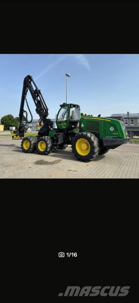 John Deere 1270E Harvesterid