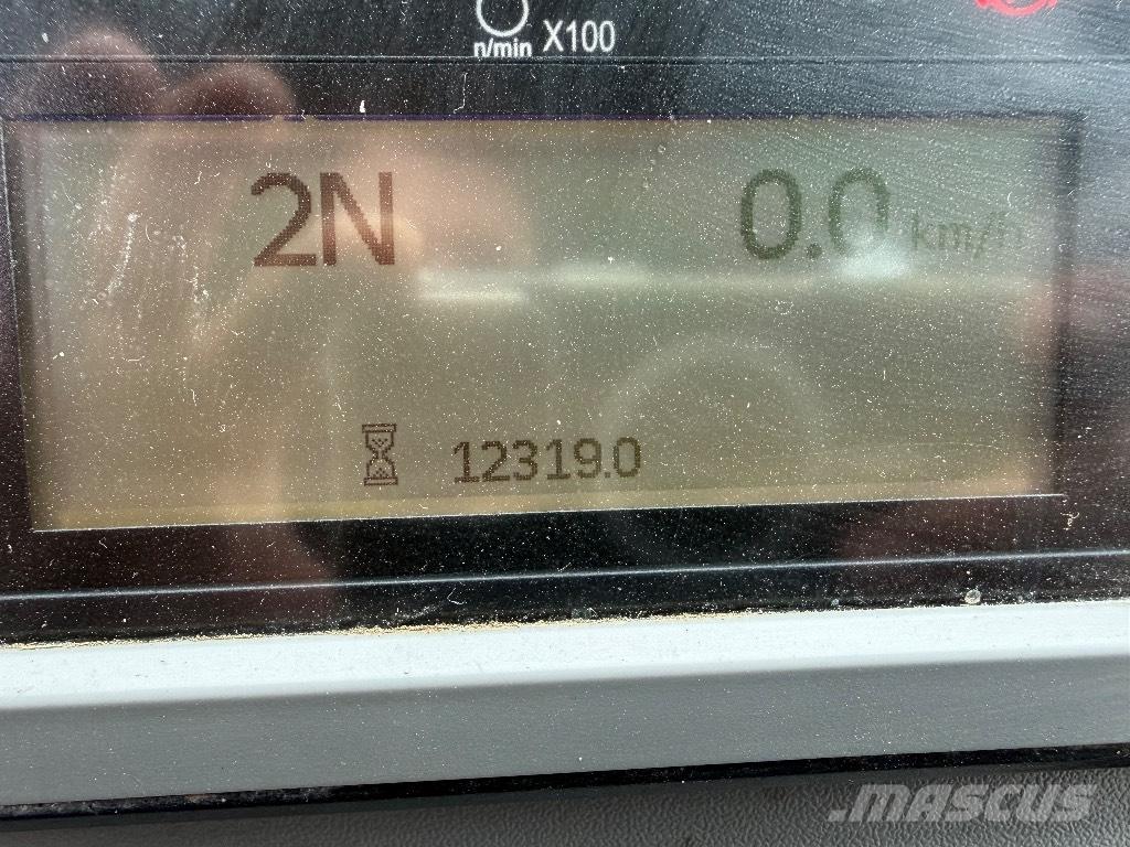 CAT 980 M Rataslaadurid