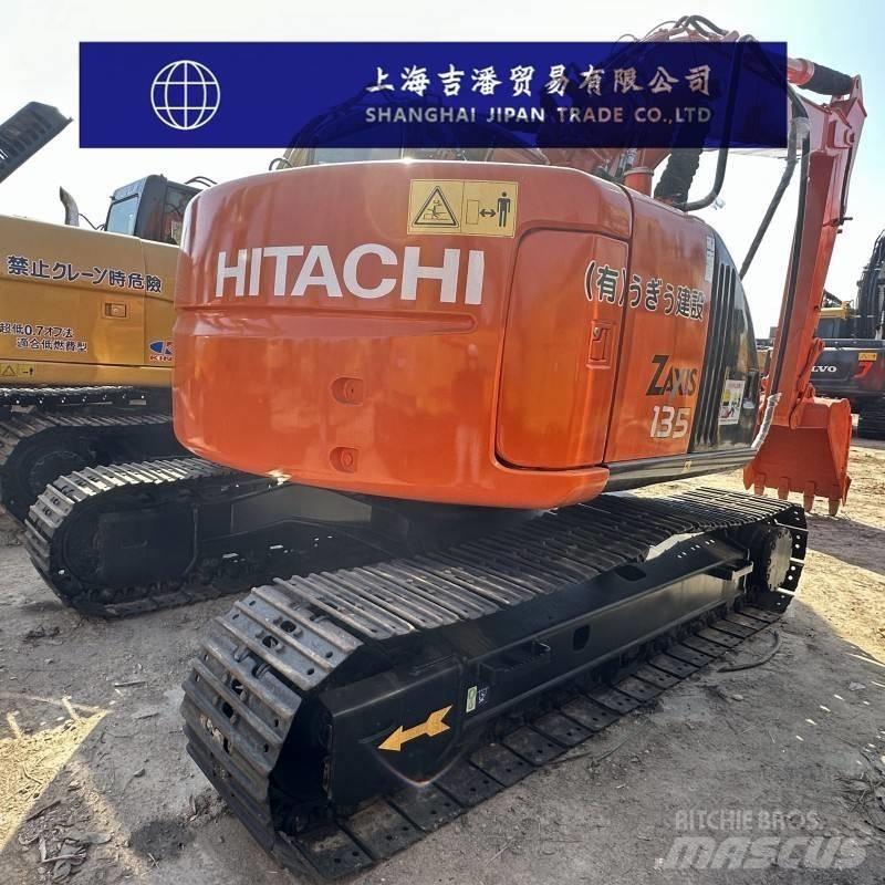 Hitachi ZX 135 Roomikekskavaatorid