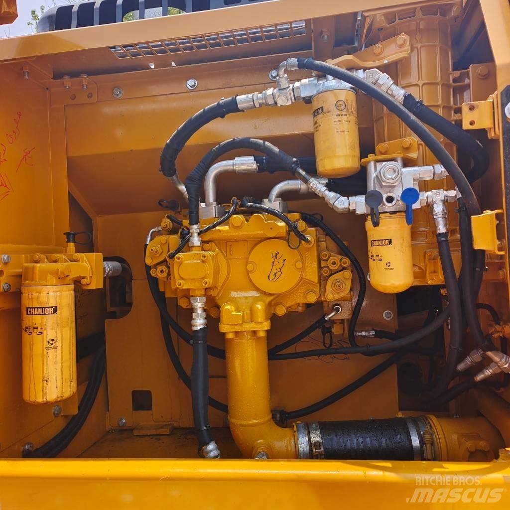 CAT 324 D L Roomikekskavaatorid