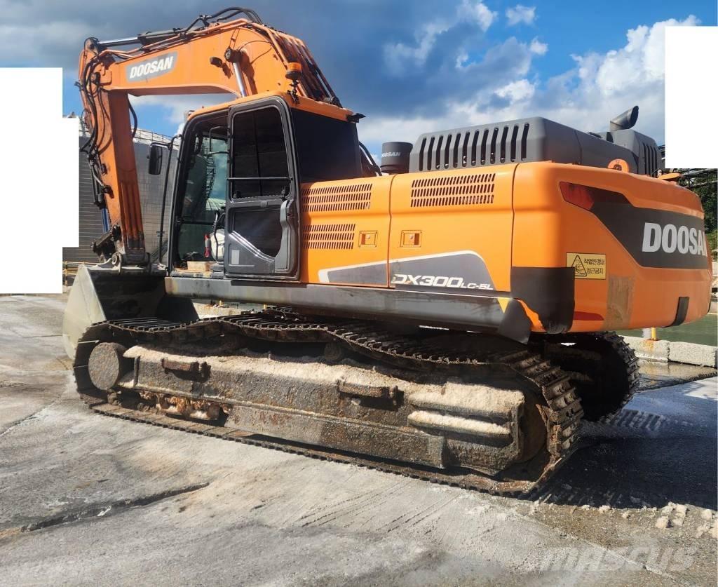 Doosan DX300LC-5L Roomikekskavaatorid