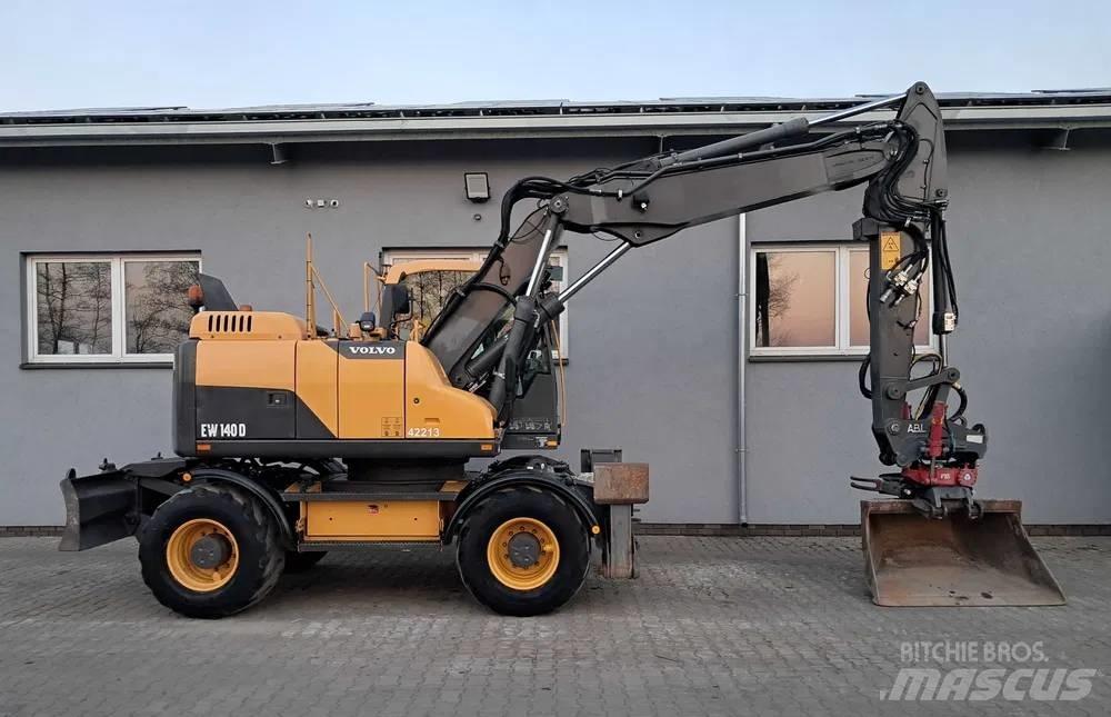Volvo EW 140 D Ratasekskavaatorid