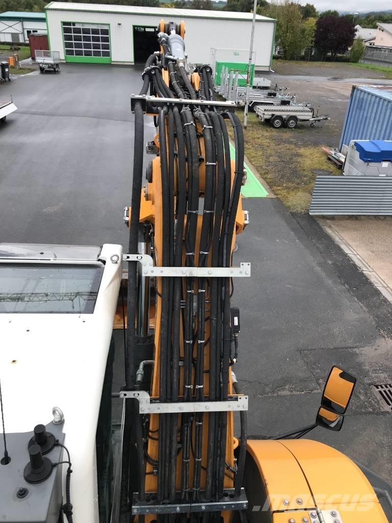 Liebherr A 918 Ratasekskavaatorid
