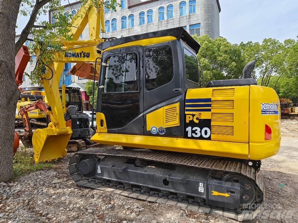 Komatsu PC 130-7 Roomikekskavaatorid
