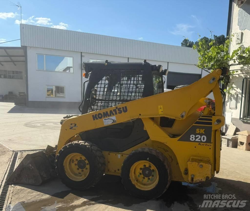 Komatsu SK 820-5 Kompaktlaadurid