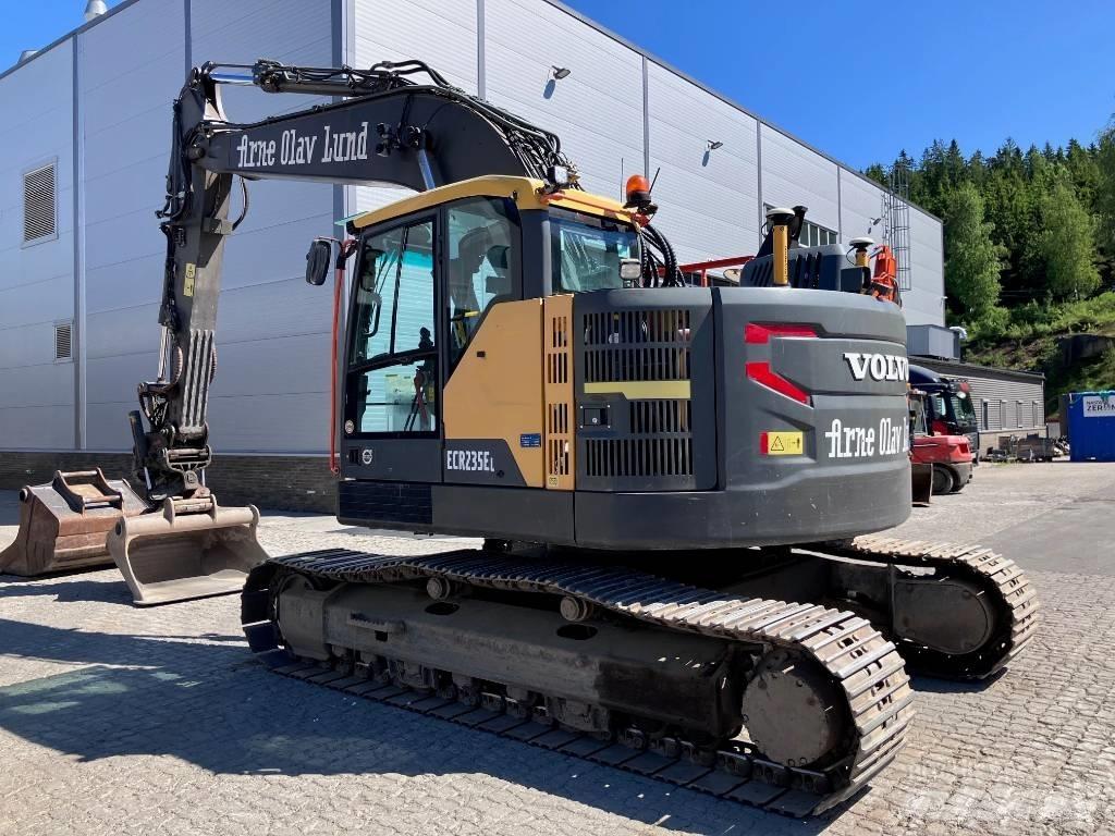 Volvo ECR235EL Roomikekskavaatorid