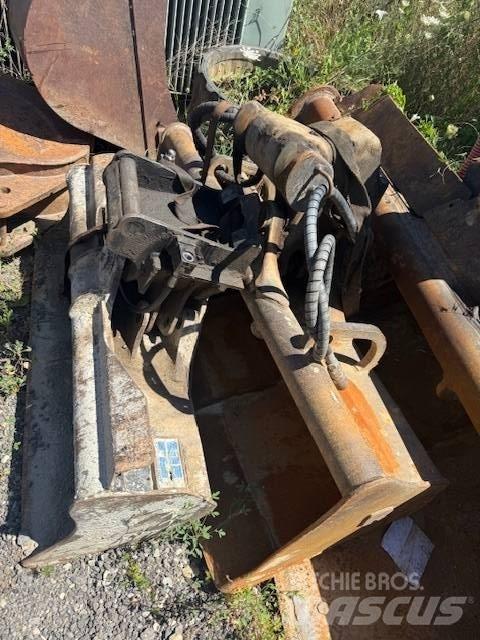 JCB 8085 Väikeekskavaatorid 7t-12t