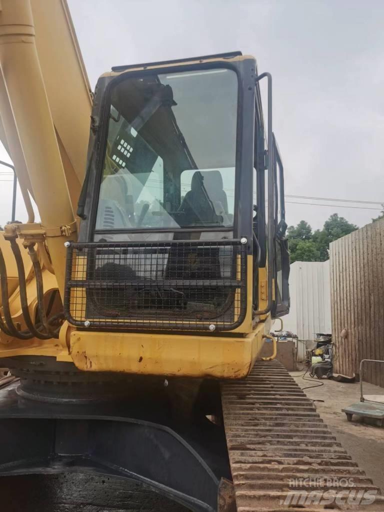 Komatsu PC 400 LC-7 Roomikekskavaatorid