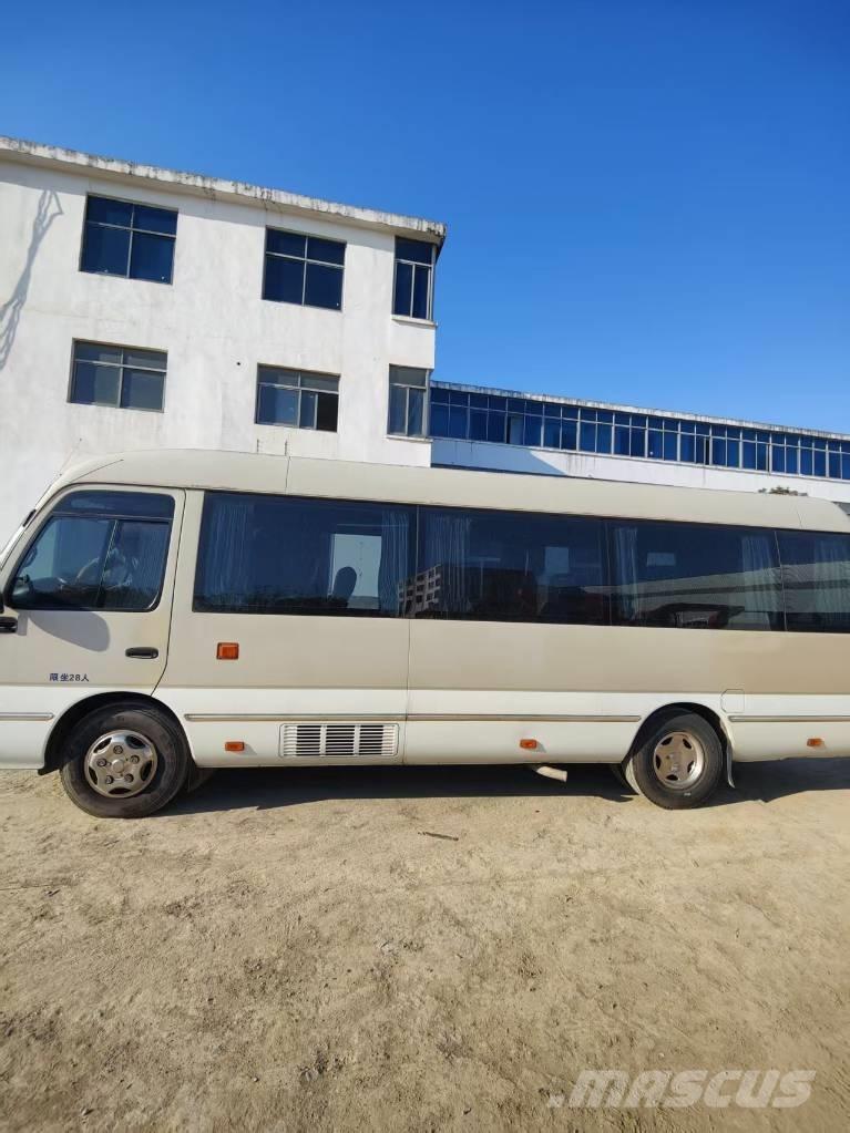 Toyota Coaster Linnadevahelised bussid