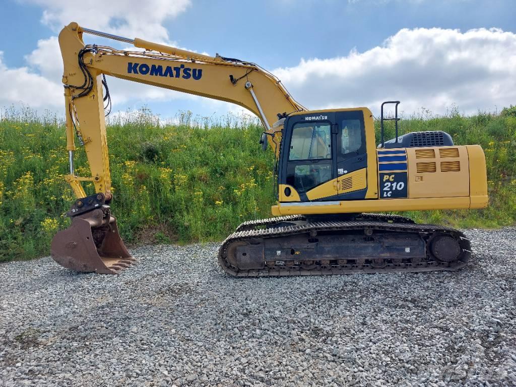 Komatsu PC210LC-10 Roomikekskavaatorid