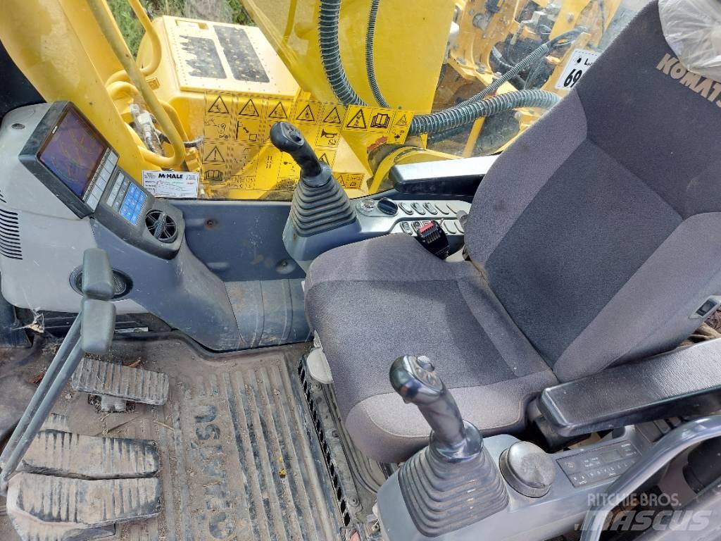Komatsu PC210LC-10 Roomikekskavaatorid
